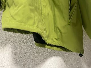 Chaqueta cortavientos verde unisex talla S 165/88A