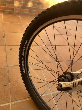 Bicicleta Orbea MTB Shimano 26”.