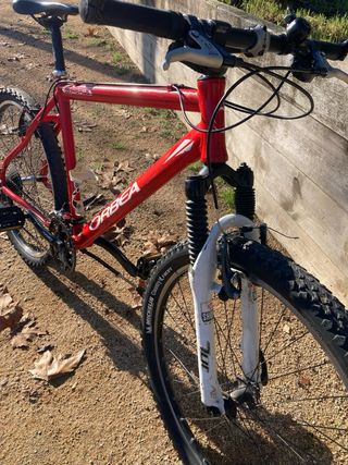 Bicicleta Orbea MTB Shimano 26”.