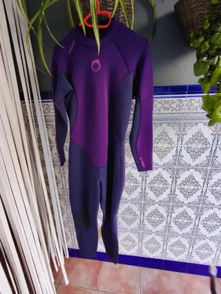 Neopreno Tribord Mujer Morado y Azul