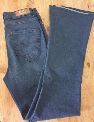 Lote vaqueros y blusa Milano nuevos