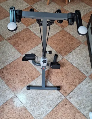 Bicicleta estática para ejercicio esta nueva