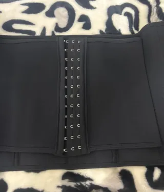 Faja reductora mujer cremallera