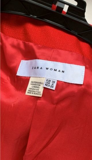 Chaqueta Zara Roja