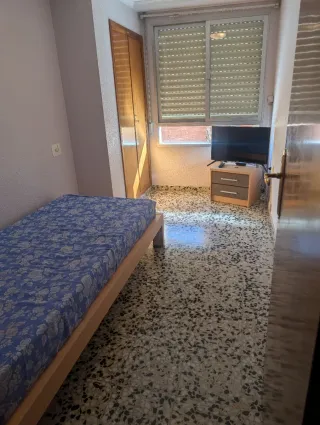 Habitación en alquiler para chica