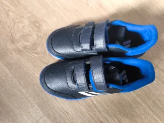 Tenis Adidas Niños Talla 34 Azul/Negro