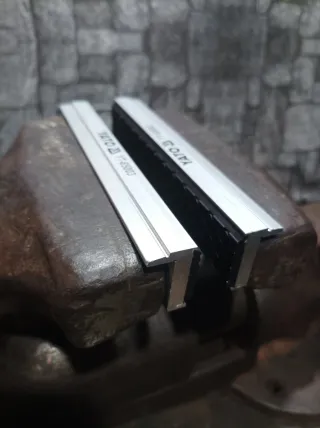 Tornillo de banco IRIMO 150