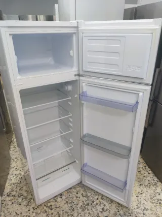 Nevera Beko Blanca