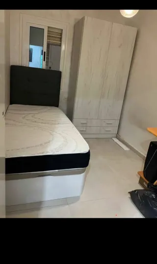 Armario de madera nuevos