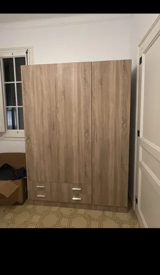 Armario de madera nuevos