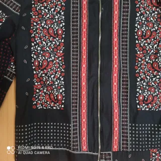 Cazadora Zara Estampada