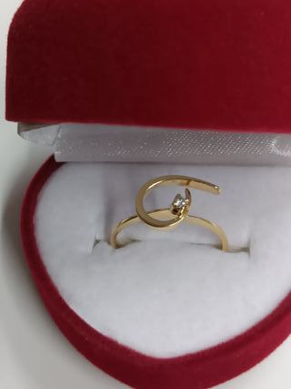 Anillo Oro 18 Kilates con brillante