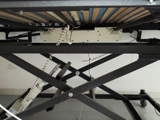 Cama articulada eléctrica con carro elevador