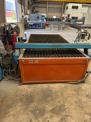 Mesa de corte plasma CNC