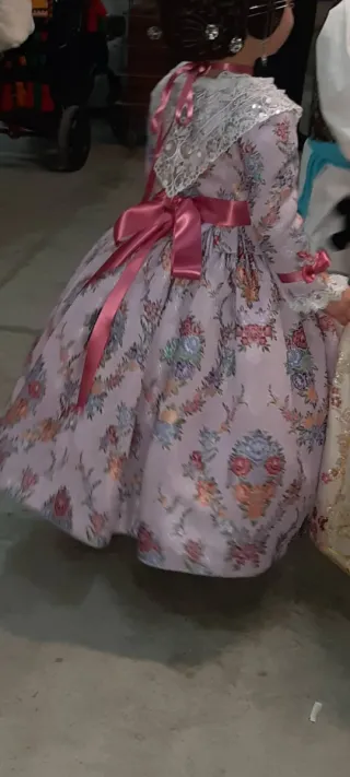 Abito da fallera quasi nuovo