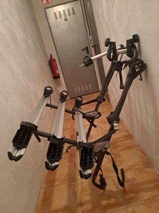 Portabicicletas para portón TRES bicis.