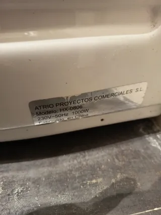 Roca Jacuzzi Hidromasaje con luz y radio.