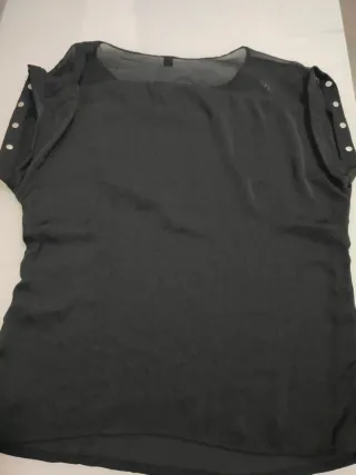 Top Pimkie negro con tachuelas