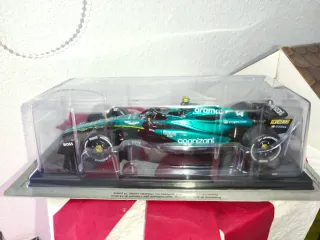 Aston Martin AMR23 Fernando Alonso 1:24