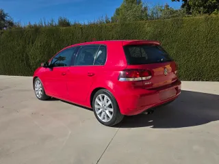 Volkswagen Golf 6 2.0 TDI ROJO