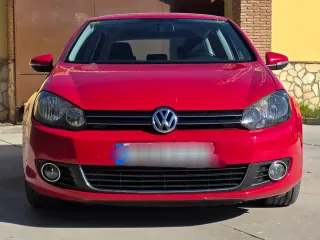 Volkswagen Golf 6 2.0 TDI ROJO
