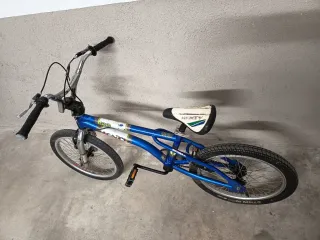 Bicicleta BMX Monty Infantil Azul