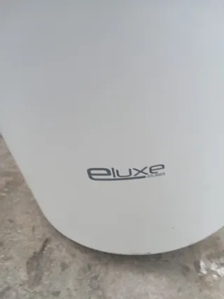 Termo eléctrico blanco