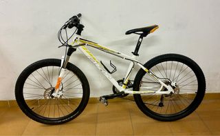 MTB Conor AFX talla M rueda 26” RockShox + Shimano