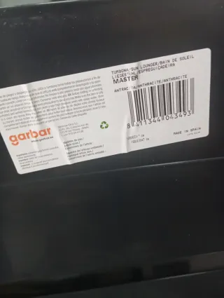 Set 2 Tumbonas con mesa auxiliar