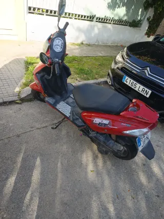 Moto 125cc Roja