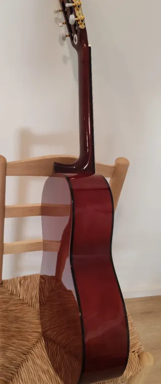 Guitarra clásica Framus