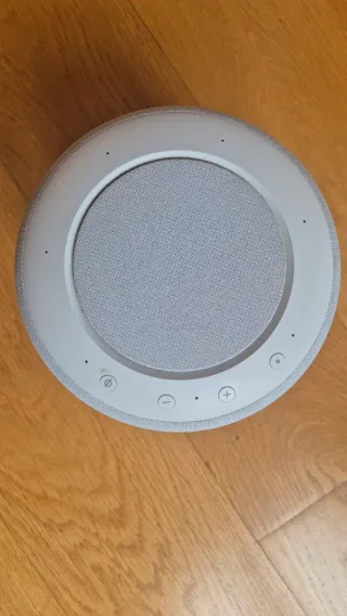 Altavoz Amazon Alexa Studio Gris