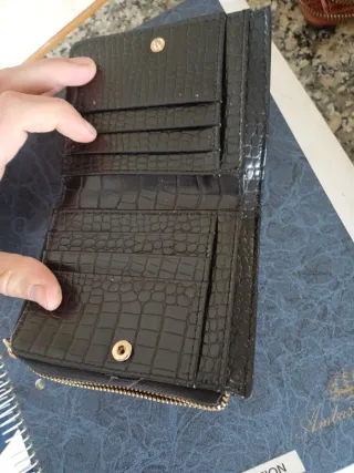 Cartera Parfois Multicolor y Dorada