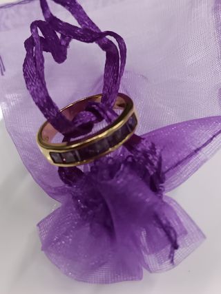 Anillo Oro 18k con Amatistas