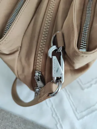 Bolso de mano y bandolera marrón