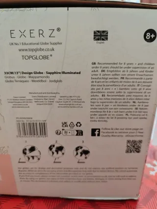 Globo terráqueo iluminado base madera