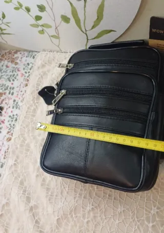 Bolso piel hombre bandolera cremallera