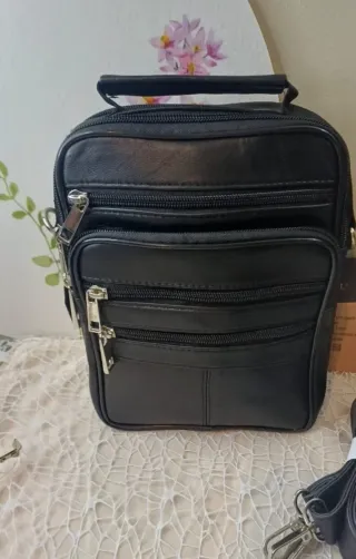 Bolso piel hombre bandolera cremallera