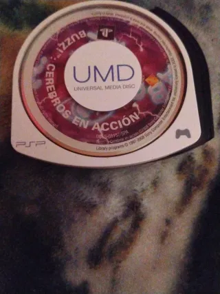 Buzz! Cerebros en Acción PSP UMD