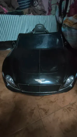 Coche eléctrico infantil con mando
