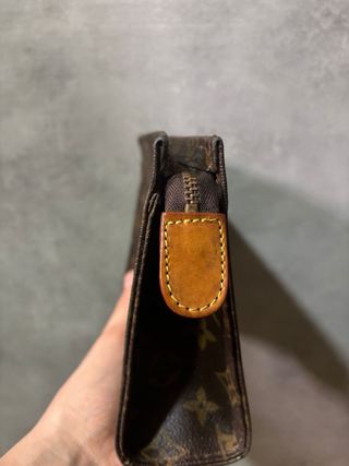 Pochette Louis Vuitton Marrone