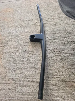 Guiador Syncros Integrado Carbono