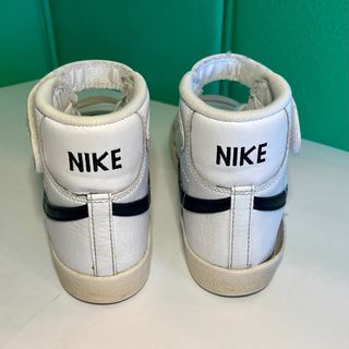 Nike Blazer Mid Scarpe Unisex