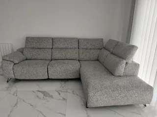Sofá modular gris de tela