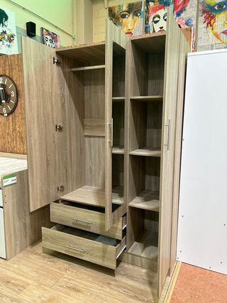 Armario 3 puertas y 2 cajones madera