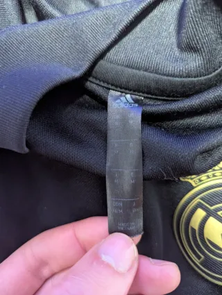 Sudadera Real Madrid Adidas Talla M Negra y Dorada