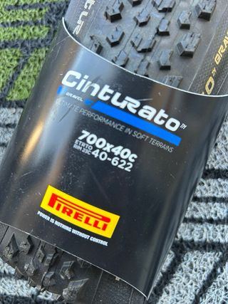 Cubierta Pirelli Cinturato 700x40 Gravel