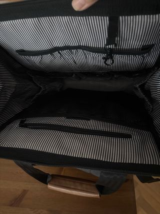 Mochila porta pañales gris