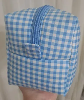 Neceser hecho a mano floral