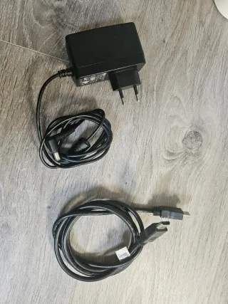 Monitor TV LG Smart TV Bianco